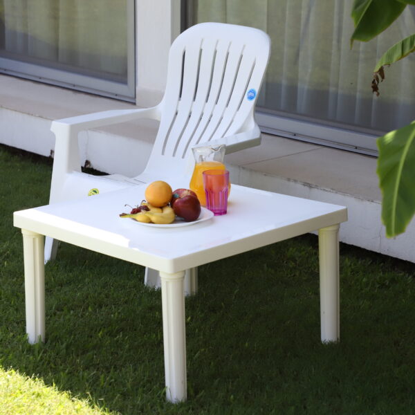 MESA CUADRADA BARI BEIGE - Imagen 2