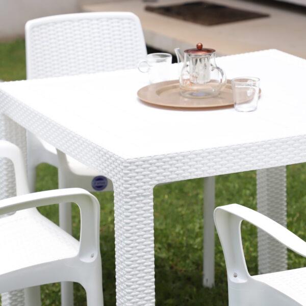 MESA FIDJI RATTAN BLANCA 90CM X 90CM - Imagen 2